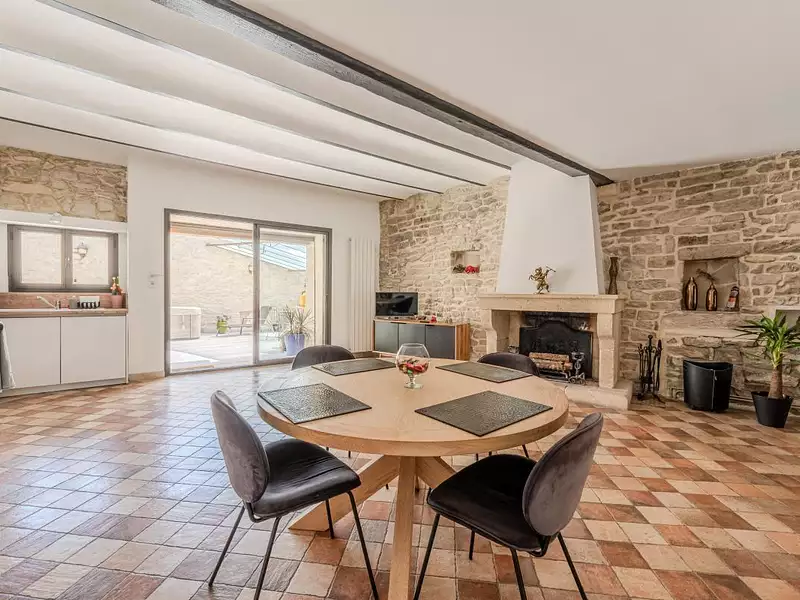 Maison, 153 m²