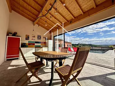 Maison, 176 m²