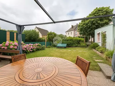 Maison, 122 m²