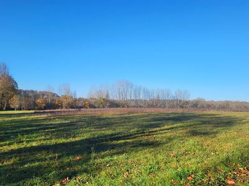 Terrain, 2 200 m²