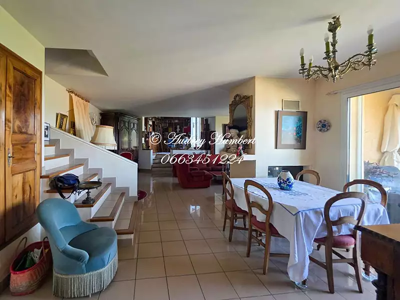 Maison, 132 m²