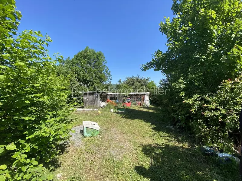 Terrain, 552 m²