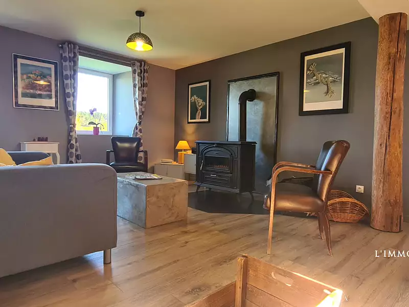 Maison, 376,3 m²