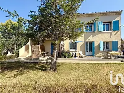 Maison, 182 m²