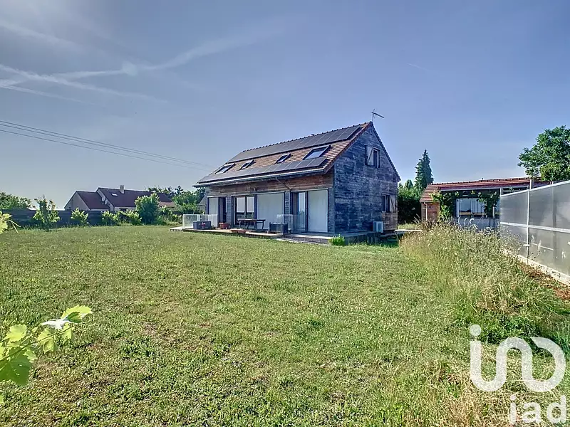 Maison, 215 m²