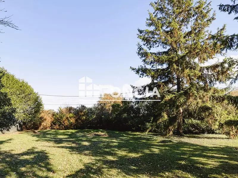 Terrain, 500 m²