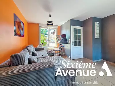 Maison, 89 m²