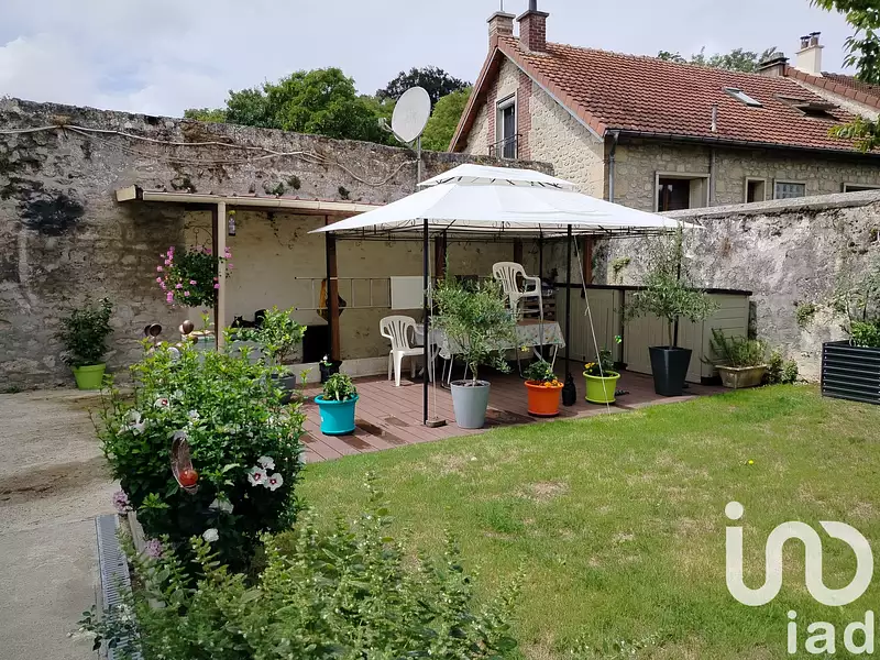 Maison, 246 m²