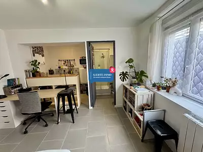 Immeuble, 120 m²