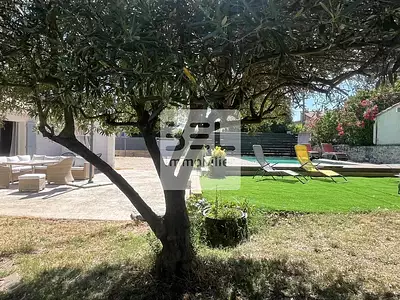 Maison, 198 m²