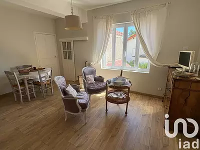 Maison, 216 m²