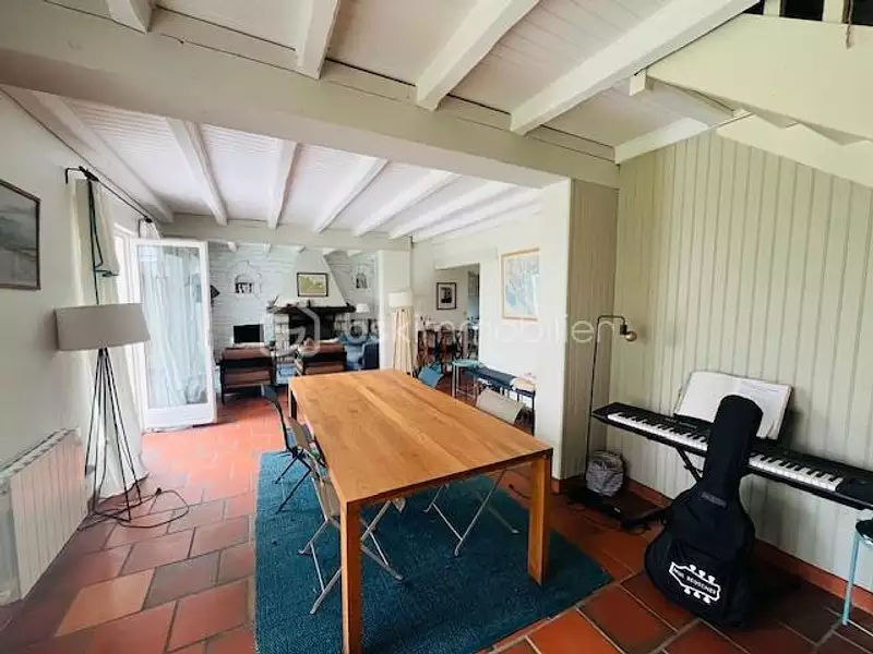 Maison, 136 m²