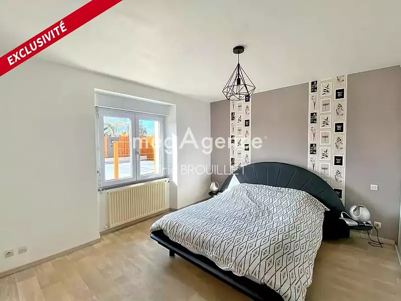 Maison, 205 m²