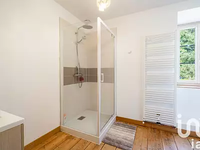 Maison, 197 m²