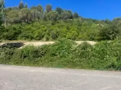 Terrain, 1 078 m²