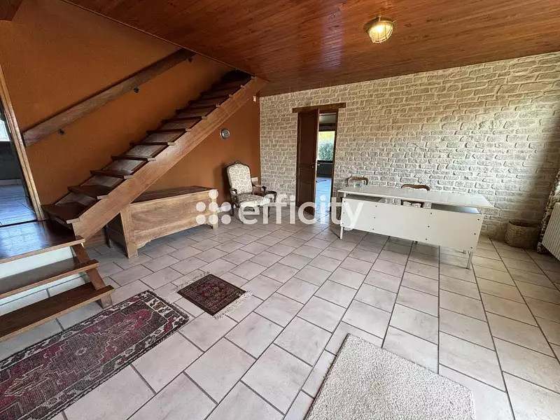 Maison, 230 m²