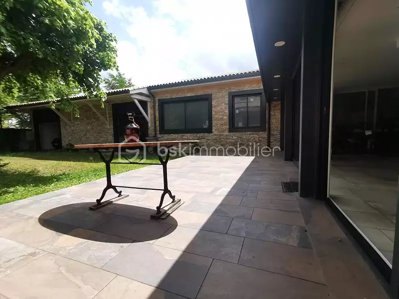 Maison, 200 m²