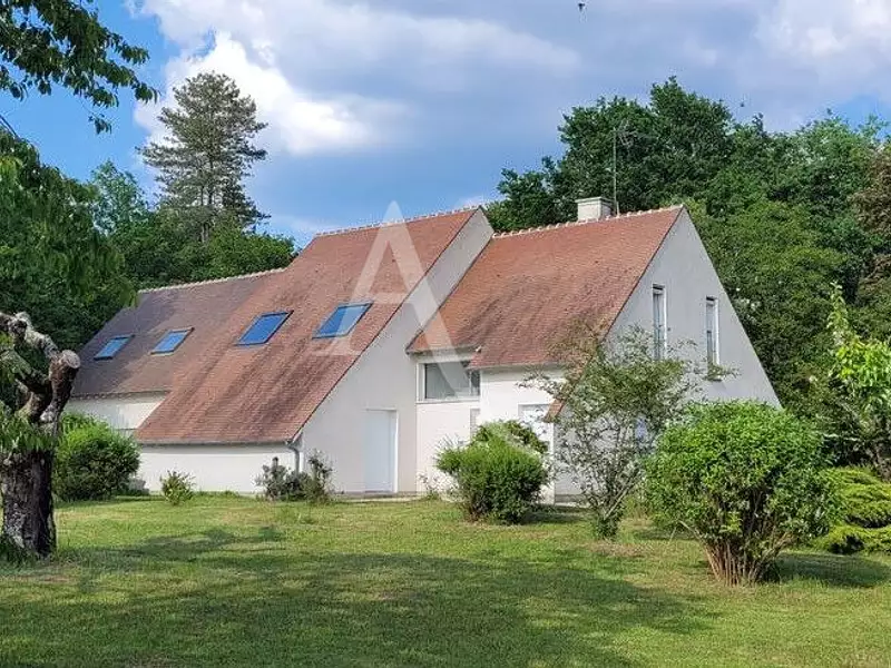 Maison, 240 m²