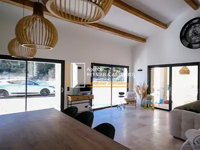 Maison, 175 m²