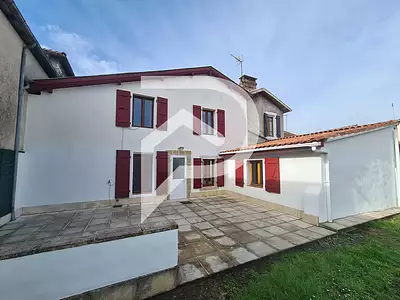 Maison, 184 m²