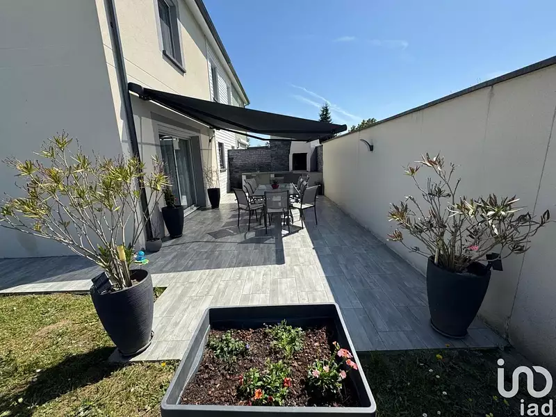 Maison, 99 m²
