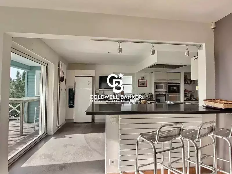 Maison, 400 m²