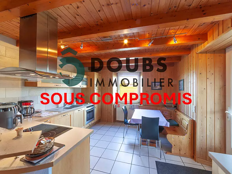 Maison, 145 m²