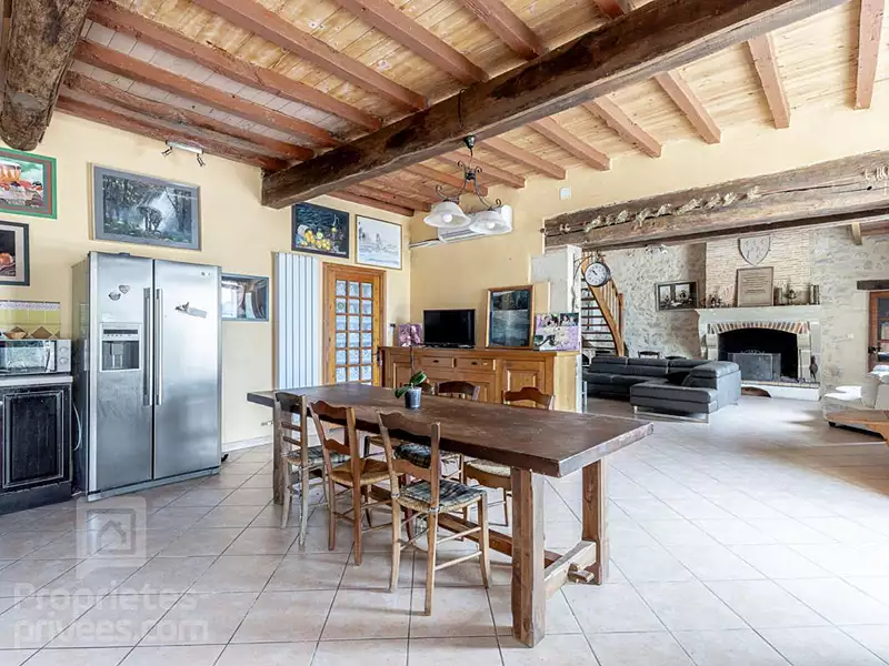 Maison, 280 m²