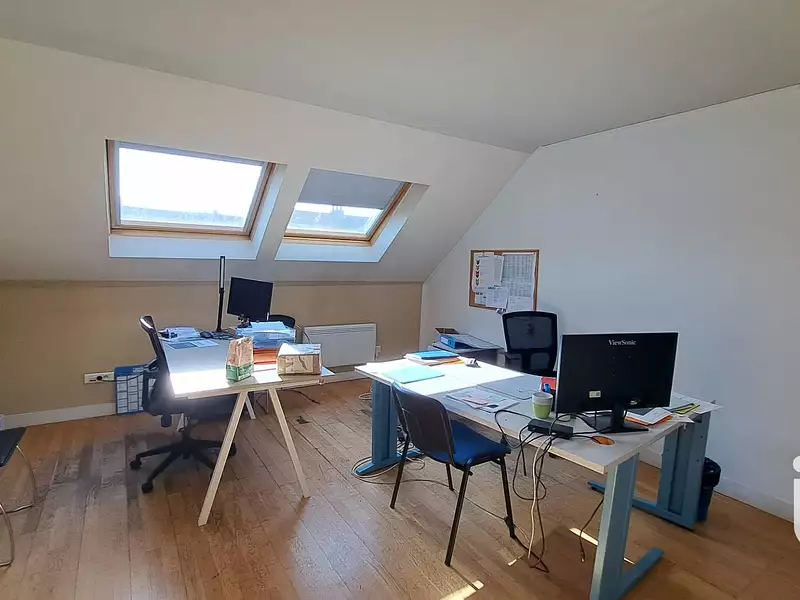 Immeuble, 643 m²