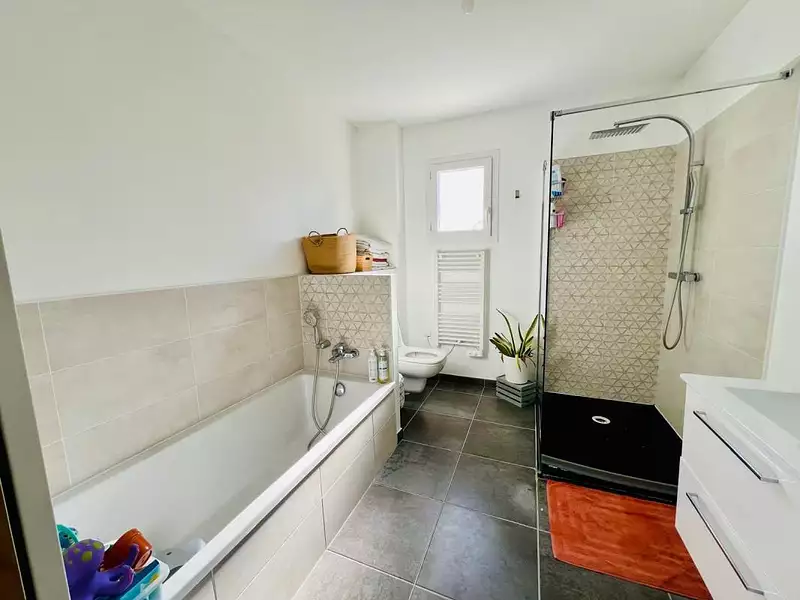 Maison, 89 m²