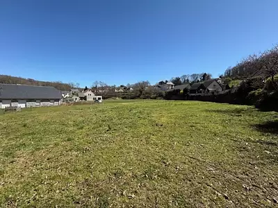 Terrain, 2 280 m²