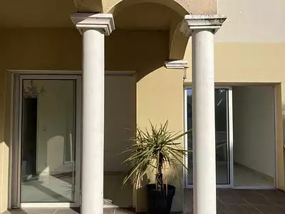 Maison, 218 m²