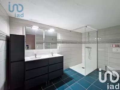 Maison, 240 m²