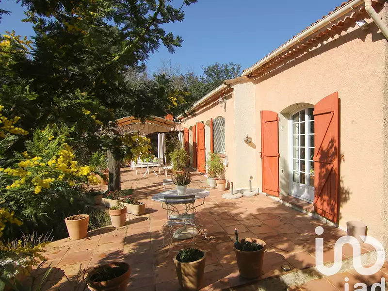Maison, 164 m²