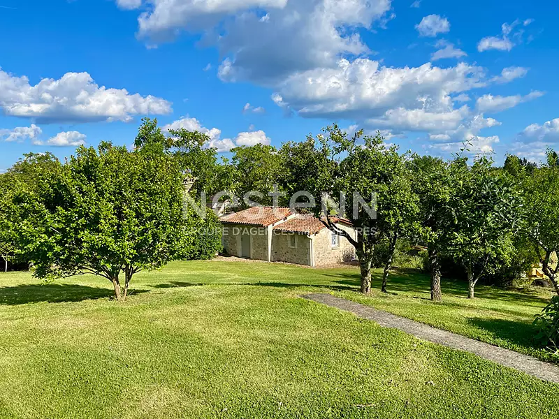 Maison, 176 m²