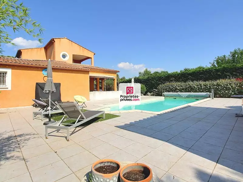 Maison, 181 m²