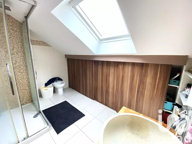 Maison, 143 m²