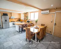 Maison, 225 m²