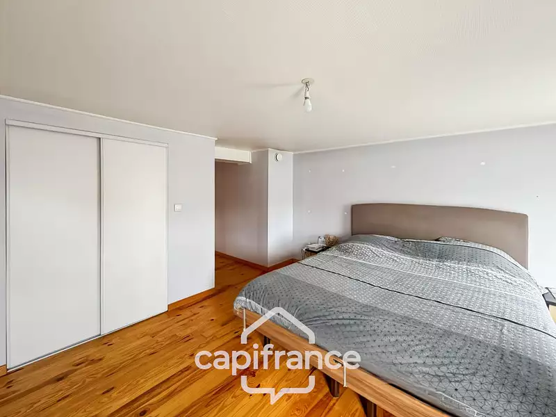 Maison, 197 m²