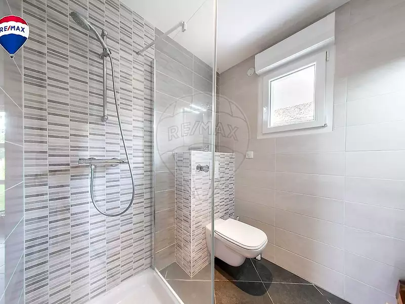 Maison, 140 m²