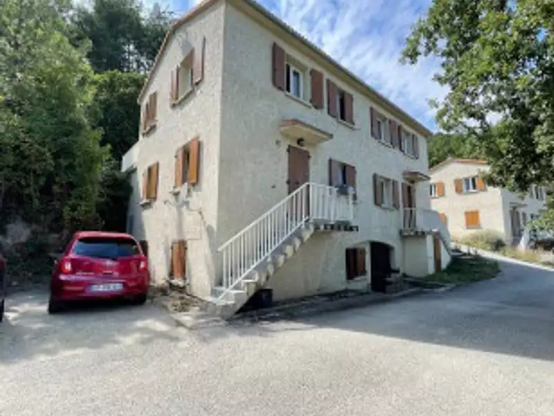 Maison, 203 m²