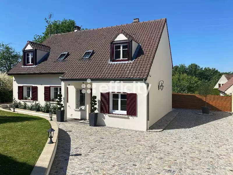 Maison, 167 m²