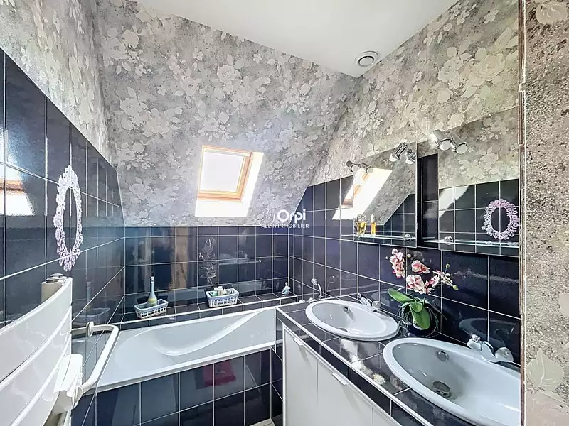 Maison, 109 m²