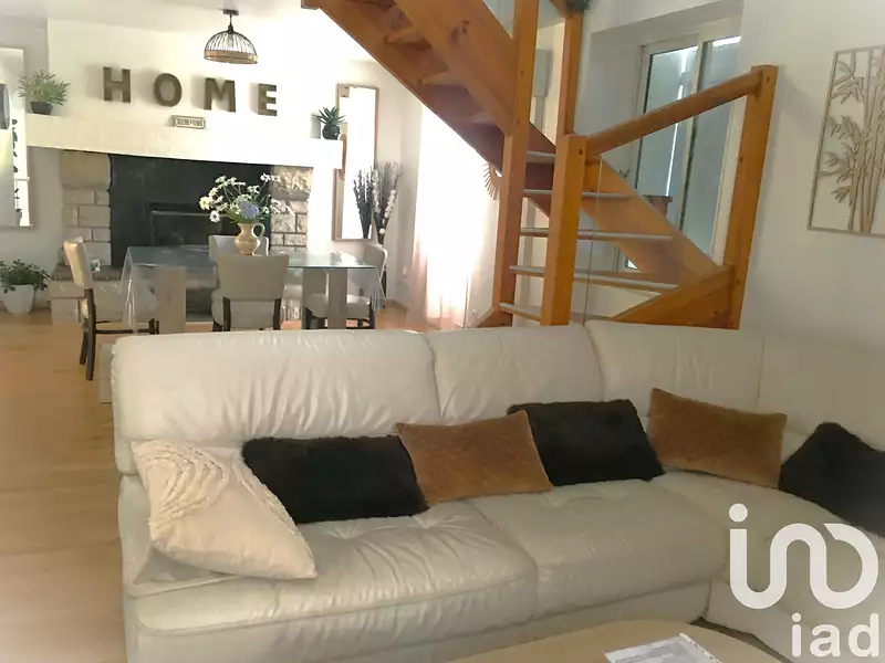 Maison, 160 m²