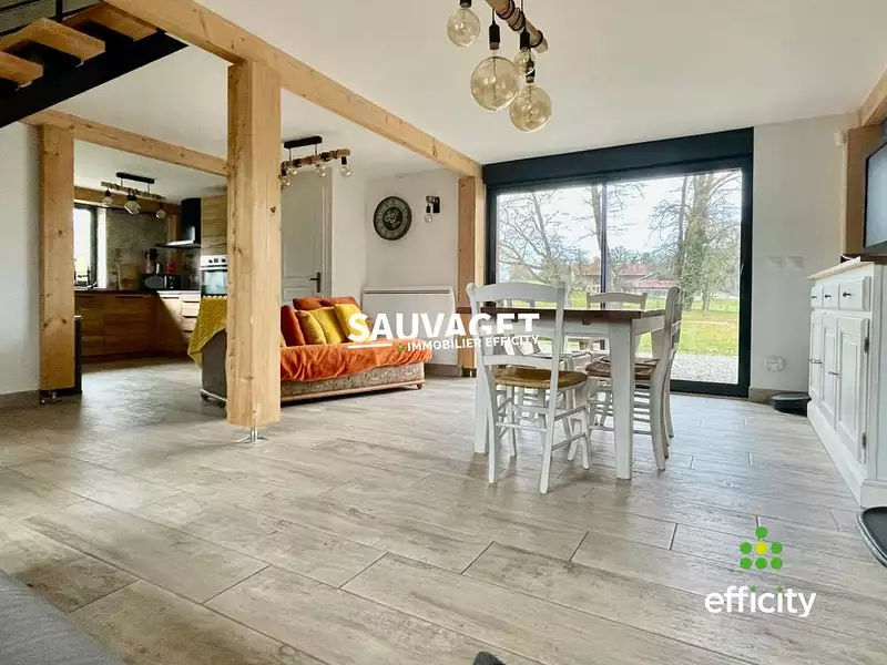 Maison, 400 m²