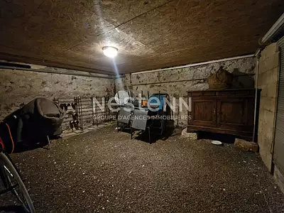 Maison, 225 m²
