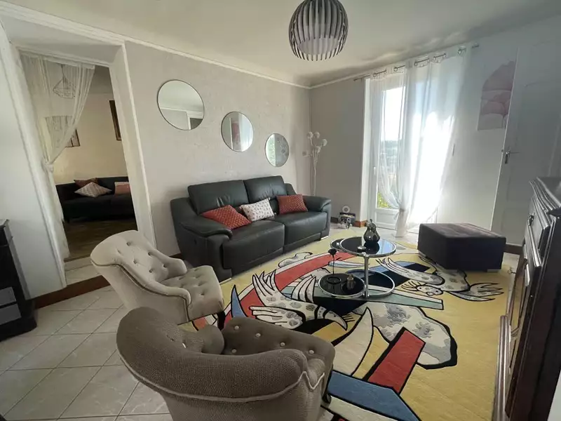 Maison, 219 m²