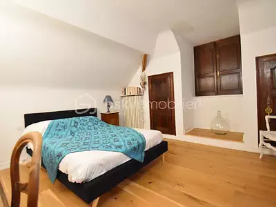 Maison, 303 m²