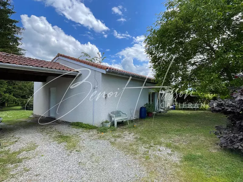 Maison, 235 m²