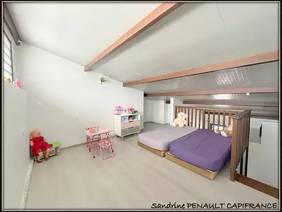 Maison, 246 m²